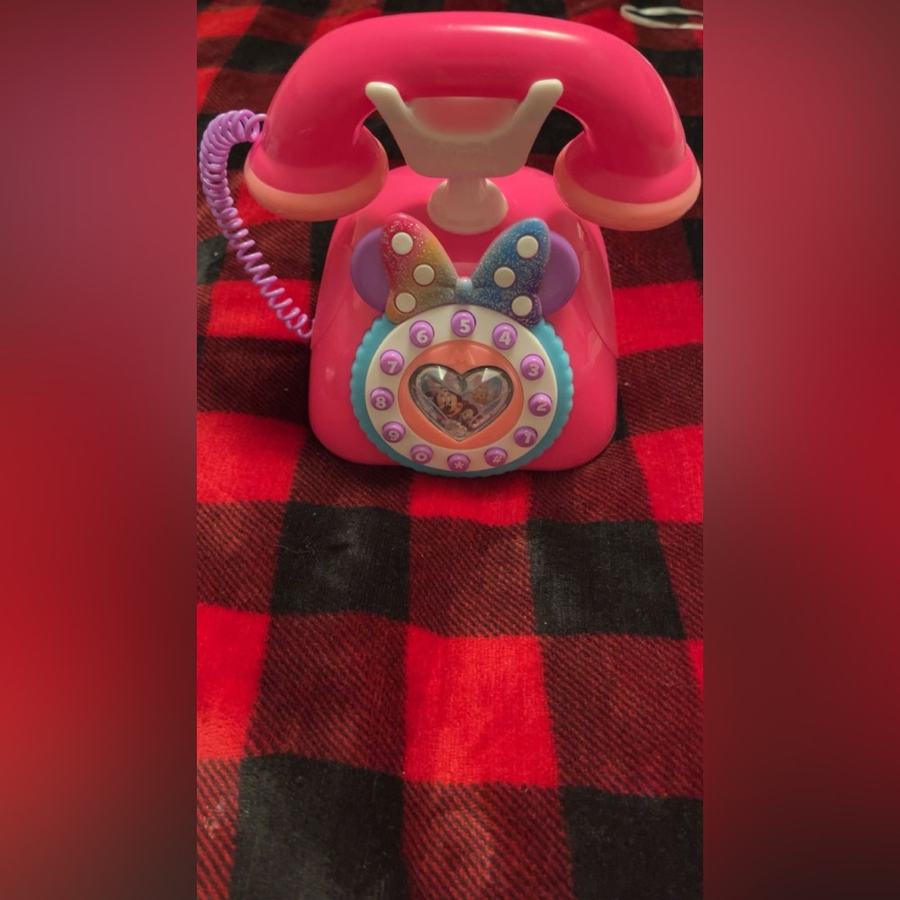 Minnie mouse phone toy